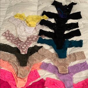 NEW NEVER USE Hanky Panky Black and Blue Lace Thong